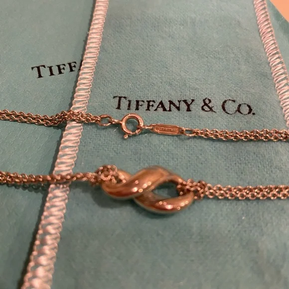 Authentic Tiffany&Co Sterling Silver Figure Eight Necklace with double chain - Picture 2 of 7